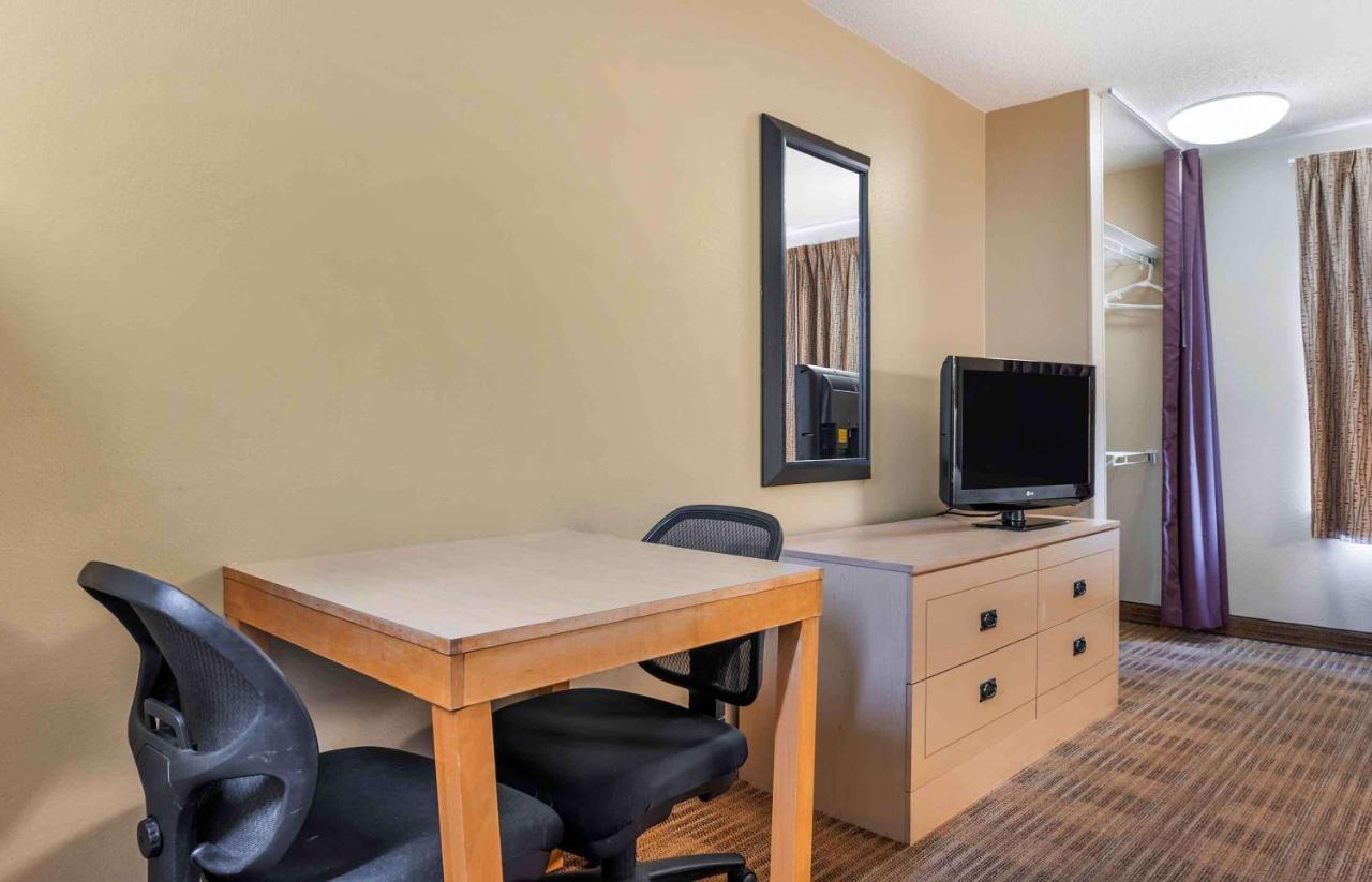 Extended Stay America Suites - Cincinnati - Blue Ash - Kenwood Road Екстер'єр фото